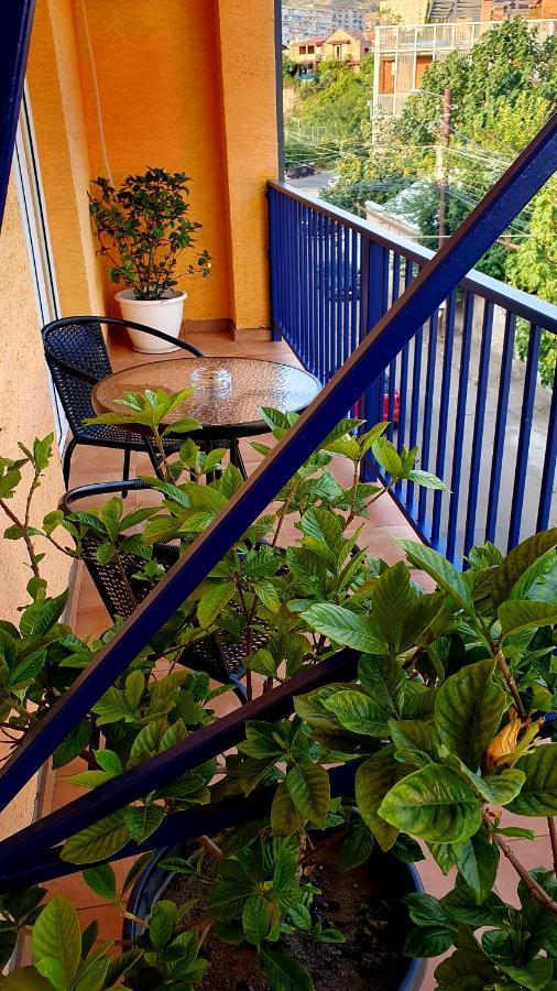 Hotel Banihills Тбилиси Екстериор снимка